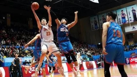 澳男足23人阵容揭晓：古德温领队，华裔新星蒂格加盟