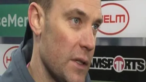 “久帅战术之谜？点球战坚守阵容，意图另辟蹊径夺冠？”